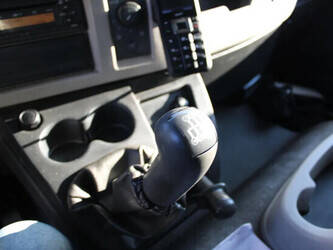 2013-volvo-fl-1428838-45817449