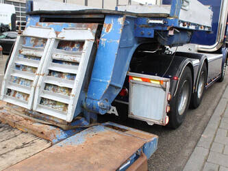 1995-nooteboom-48-03-3-45817501