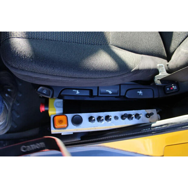 2013 جيناف X 4243 TS-45817552