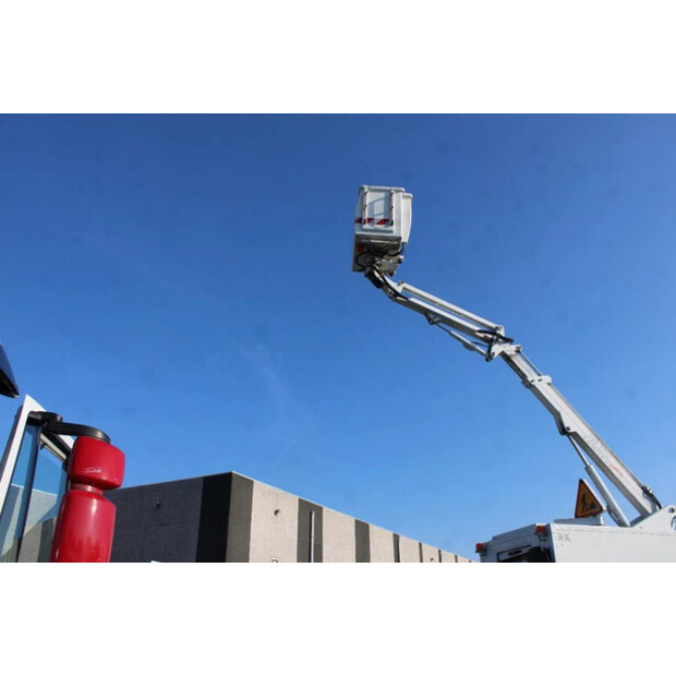 2011 Renault Midlum-45817561