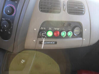 2011-renault-midlum-1428842-45817566