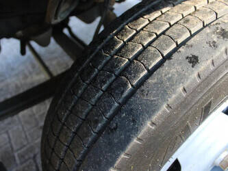 2011-renault-midlum-1428842-45817577