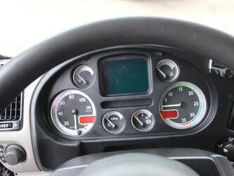 2012-daf-lf-1428845-45817702