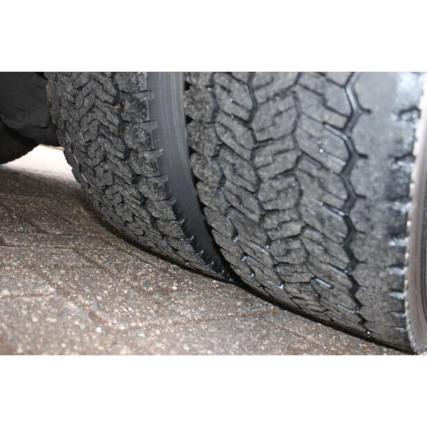 2014 داف LF-45817718