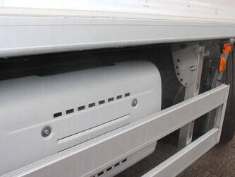 2014-daf-lf-1428846-45817723