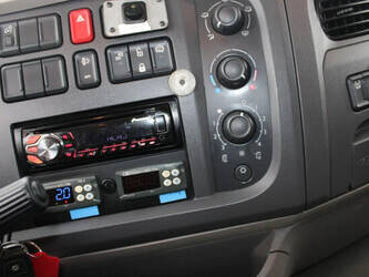 2014-daf-lf-1428846-45817735