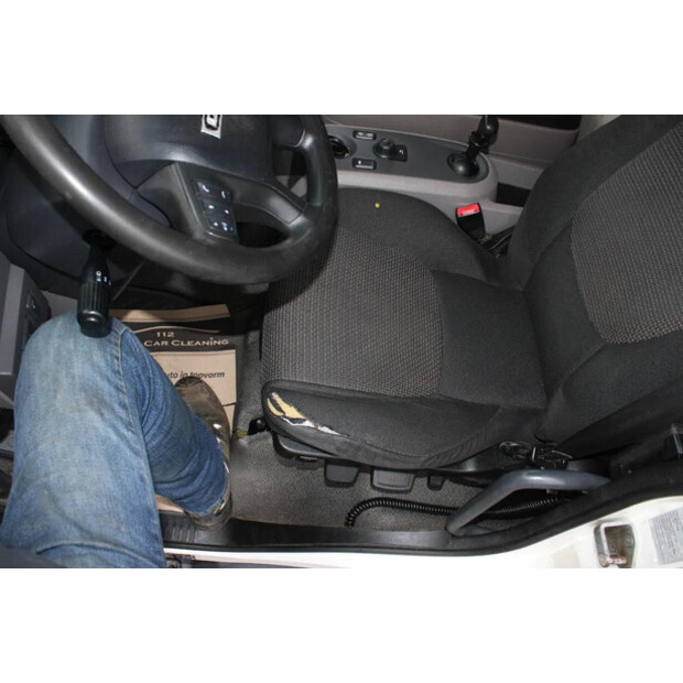 2014 داف LF-45817739