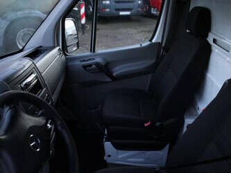 2016-mercedes-benz-sprinter-1428847-45817759