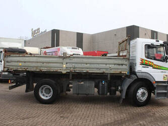 2008-mercedes-benz-axor-1428849-45817811