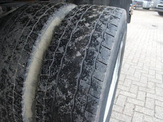 2008-mercedes-benz-axor-1428849-45817819