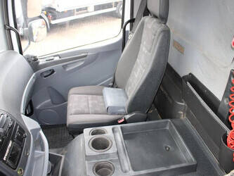 2008-mercedes-benz-axor-1428849-45817831