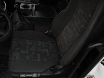 2008-mercedes-benz-axor-1428849-45817836