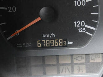 2008-mercedes-benz-axor-1428849-45817841