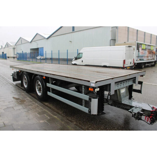 2011 سامرو 2-45817846