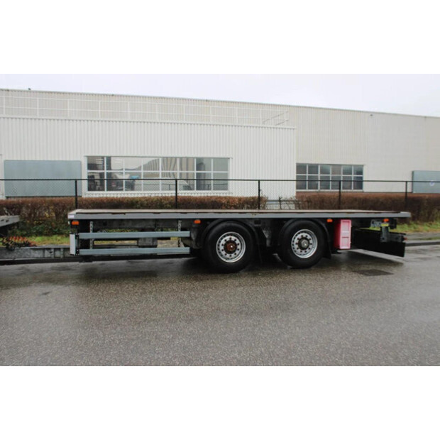 2011 سامرو 2-45817849