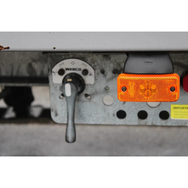 2011 سامرو 2-45817860