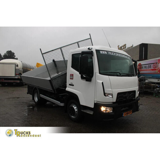 2015 Renault D-45817864
