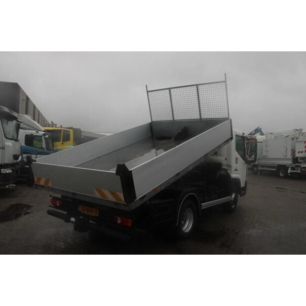 2015 Renault D-45817878