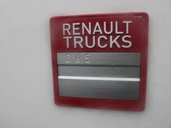 2015-renault-d-1428851-45817882