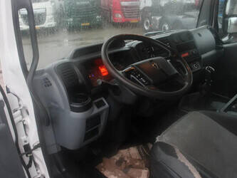 2015-renault-d-1428851-45817883