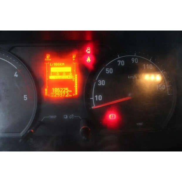 2015 Renault D-45817884