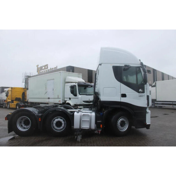 2015 Iveco STRALIS-45817893