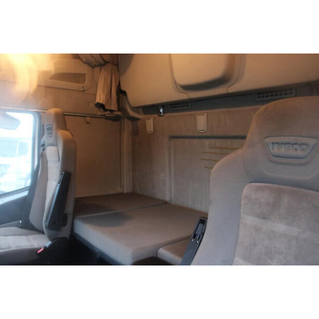 2015 Iveco STRALIS-45817906