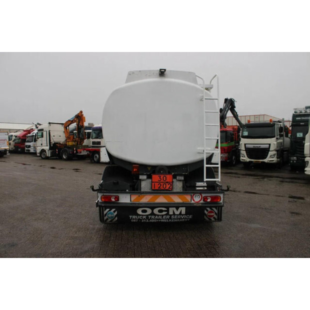 2009 داف LF-45817950