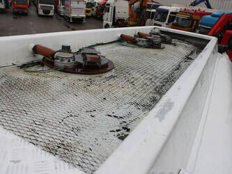 2009-daf-lf-1428854-45817987