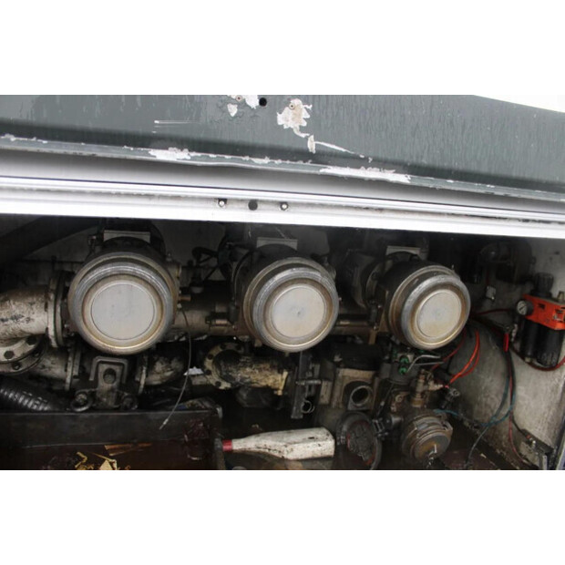 2009 داف LF-45817989