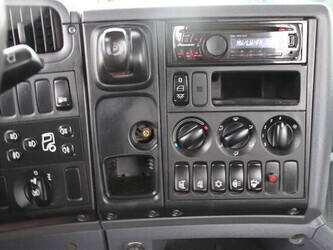 2011-scania-g440-1428855-45818023