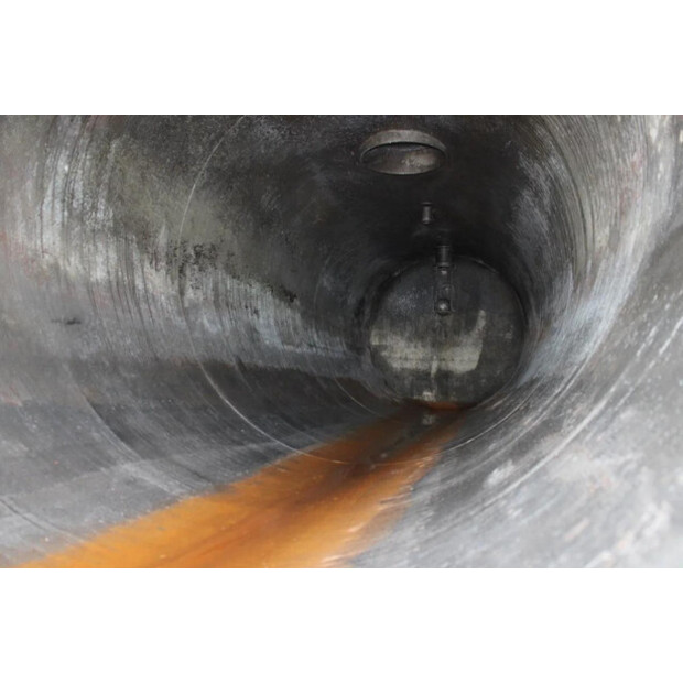 2003 فولفو FM-45818034