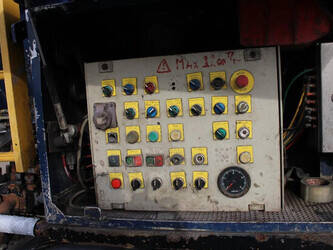 2003-volvo-fm-1428856-45818051