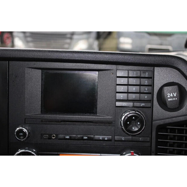 2015 Mercedes-Benz ACTROS-45818104