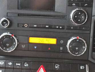 2015-mercedes-benz-actros-1428857-45818105