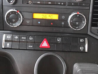 2015-mercedes-benz-actros-1428857-45818106