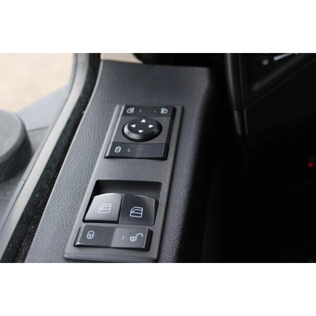 2015 Mercedes-Benz ACTROS-45818116