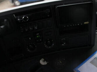 2014-scania-p410-1428859-45818175