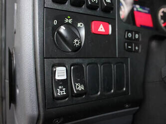 2014-scania-p410-1428859-45818184