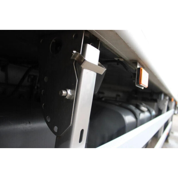 2011 Scania P230-45818256