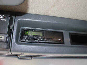 2011-scania-p230-1428861-45818278