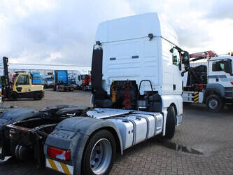 2010-man-tgx-1428864-45818336