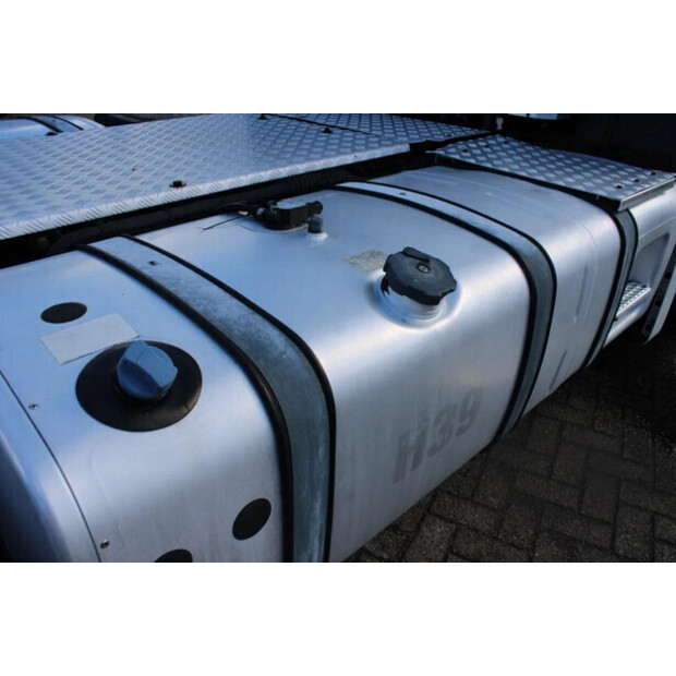 2010 MAN TGX-45818337