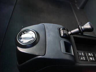 2010-man-tgx-1428864-45818341