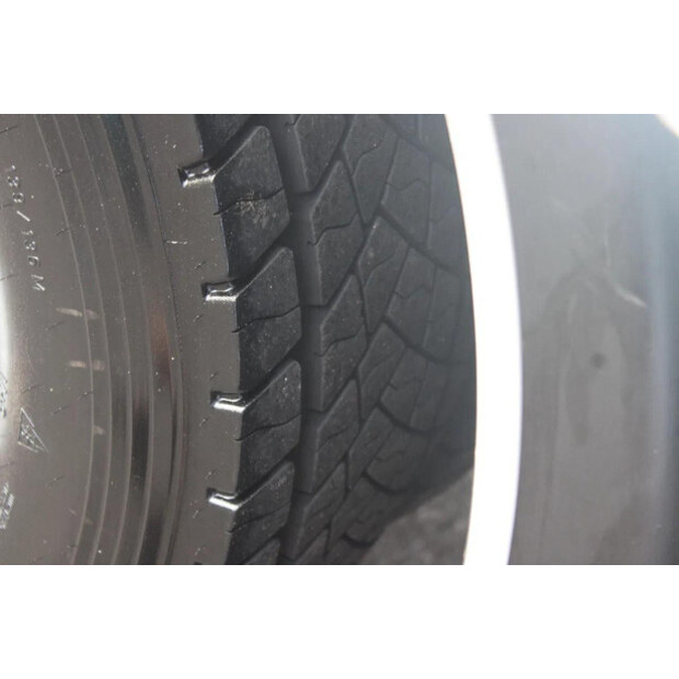 2015 MAN TGL-45818371