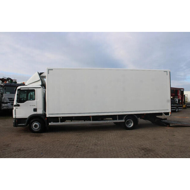 2015 MAN TGL-45818372