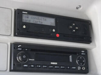 2017-iveco-stralis-1428866-45818413