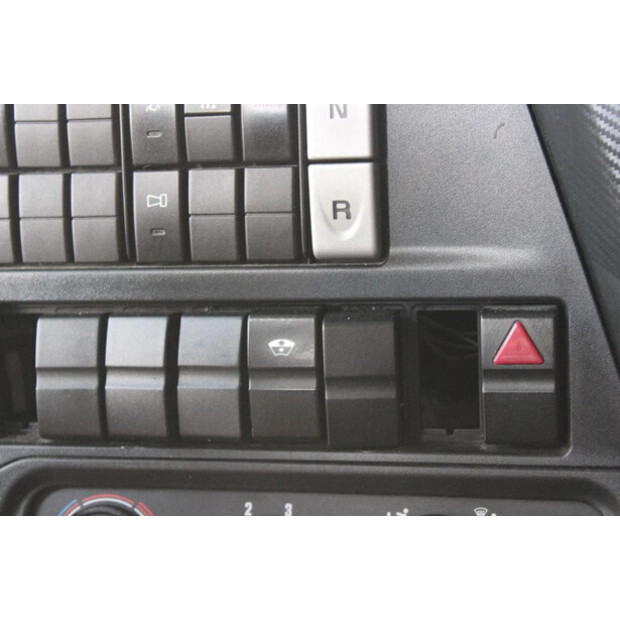 2017 ايفكو STRALIS-45818416