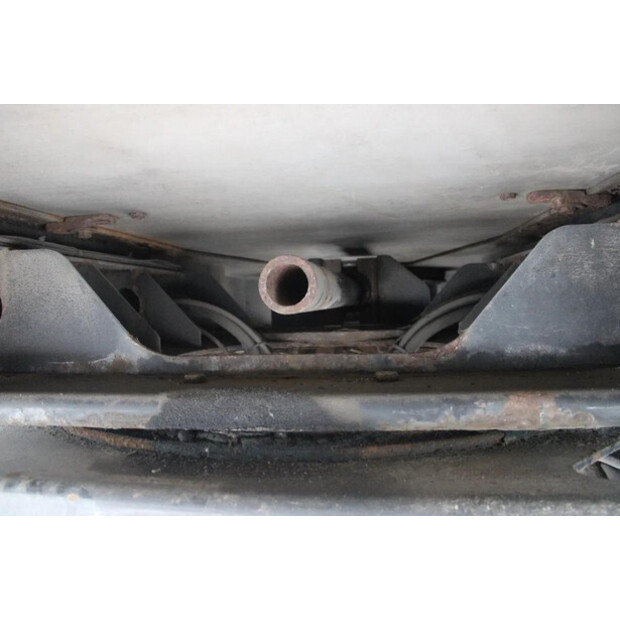 2006 Renders OTHERS-45818472