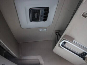 2015-scania-r490-1428869-45818511